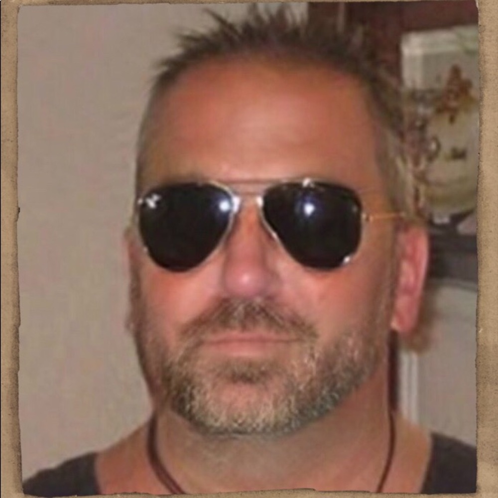 Meet your Posher, Tony